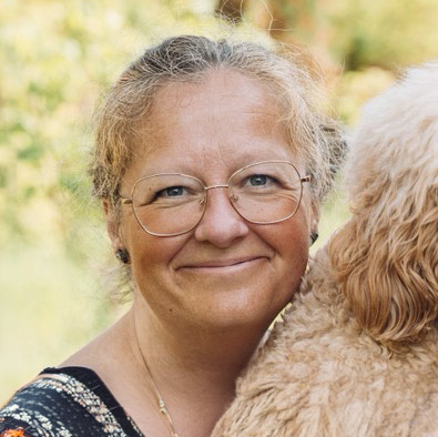 Sandy Döring mit Schulhund Snoopy